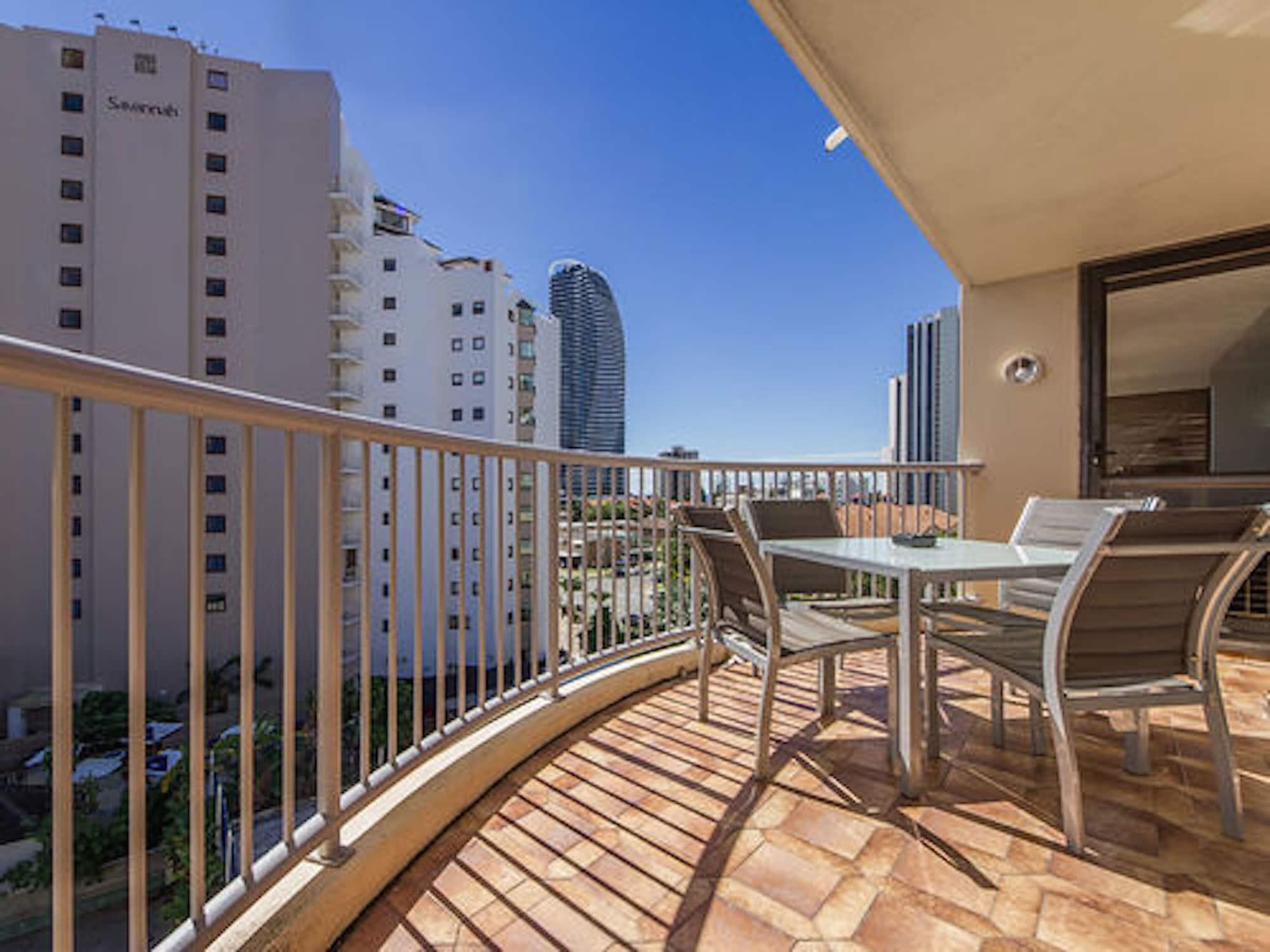 Broadbeach Travel Inn Apartments Gold Coast Exterior photo